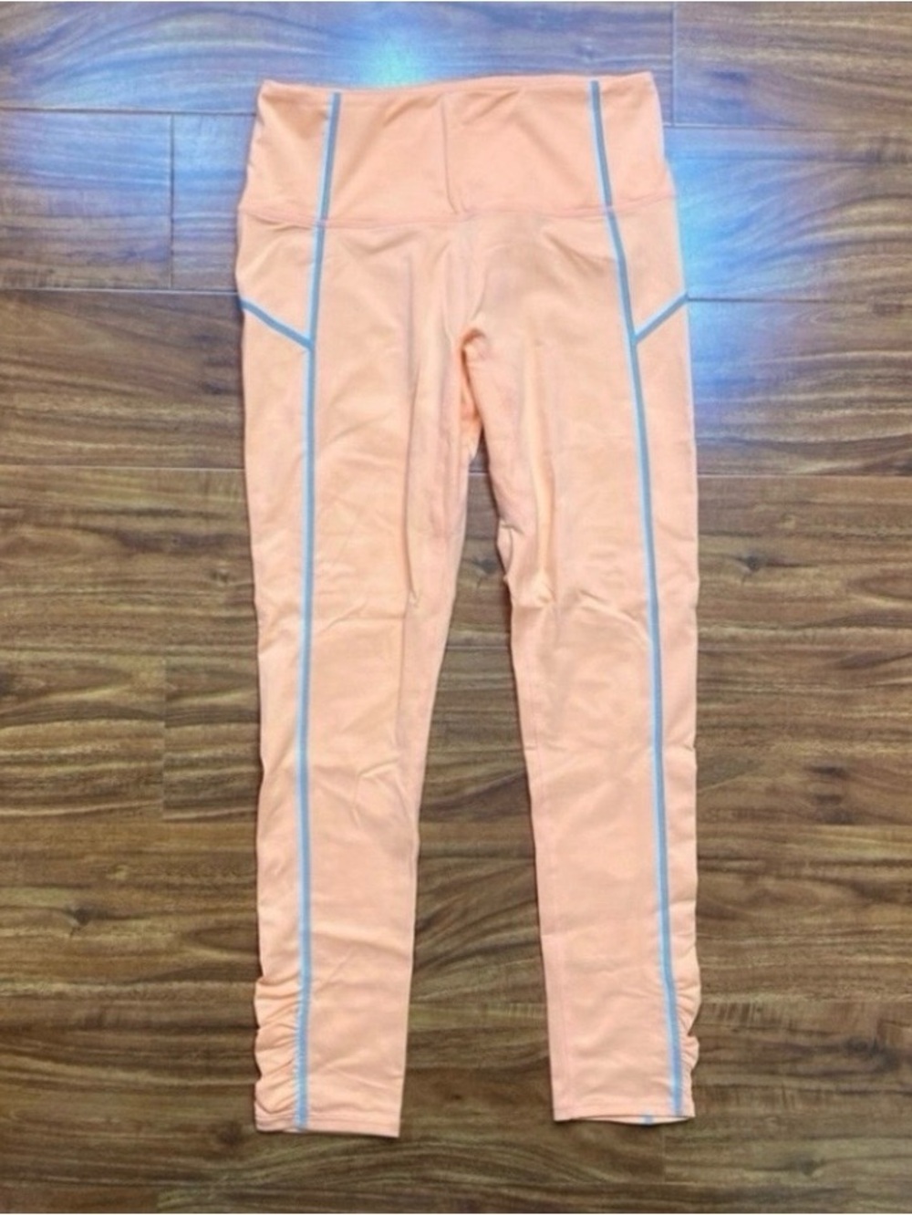 Free People Movement Women's Neon Orange Soft Crop Leggings Size Small Yoga Gym
